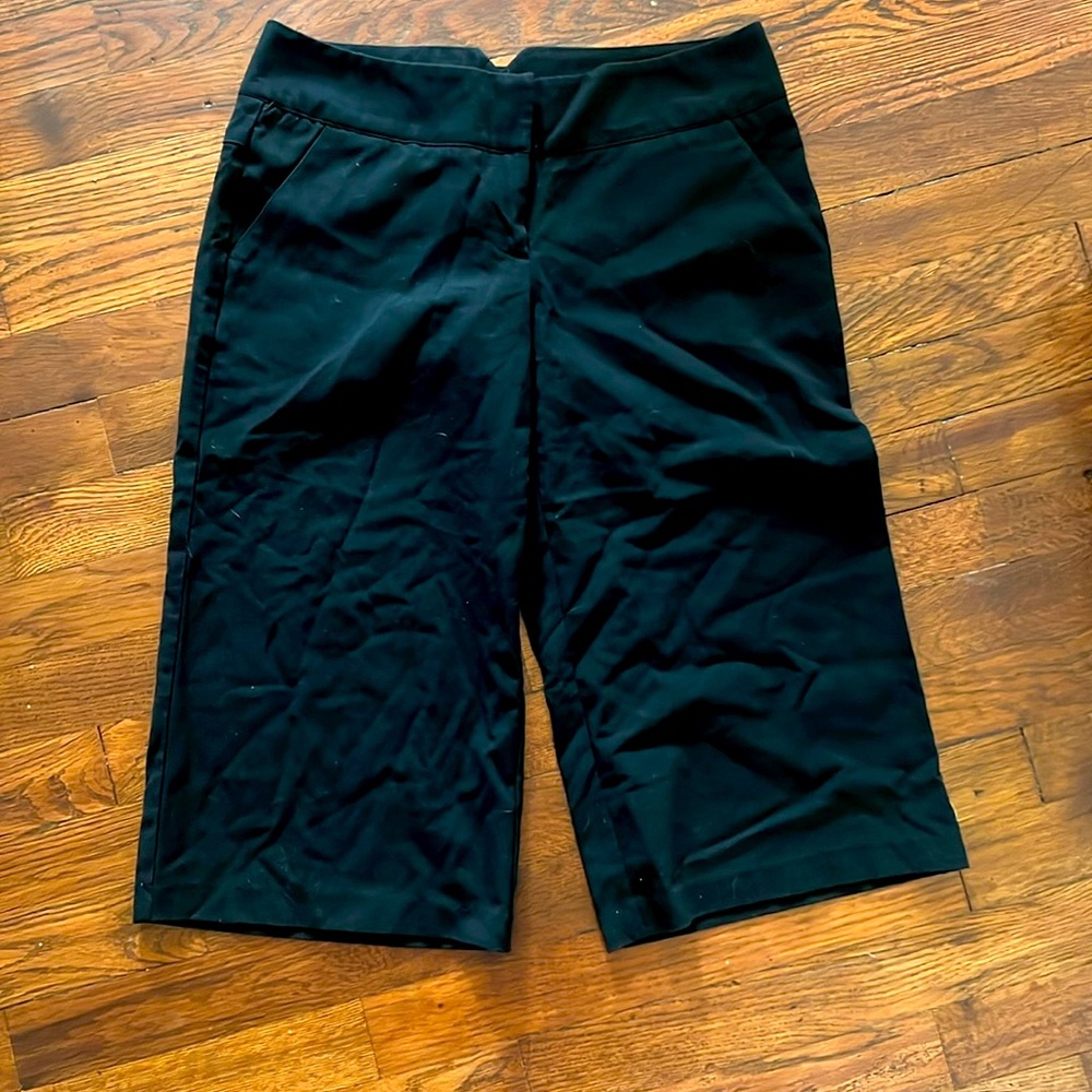 Wide Leg Black Capri- 3/4